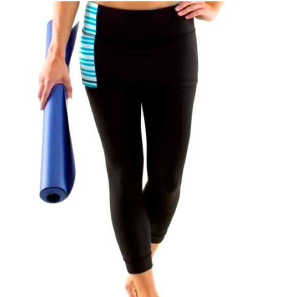 LULULEMON A Go Go Crop with Skirt in Black Women’s 6 Black/Twin Stripe. - Picture 1 of 13